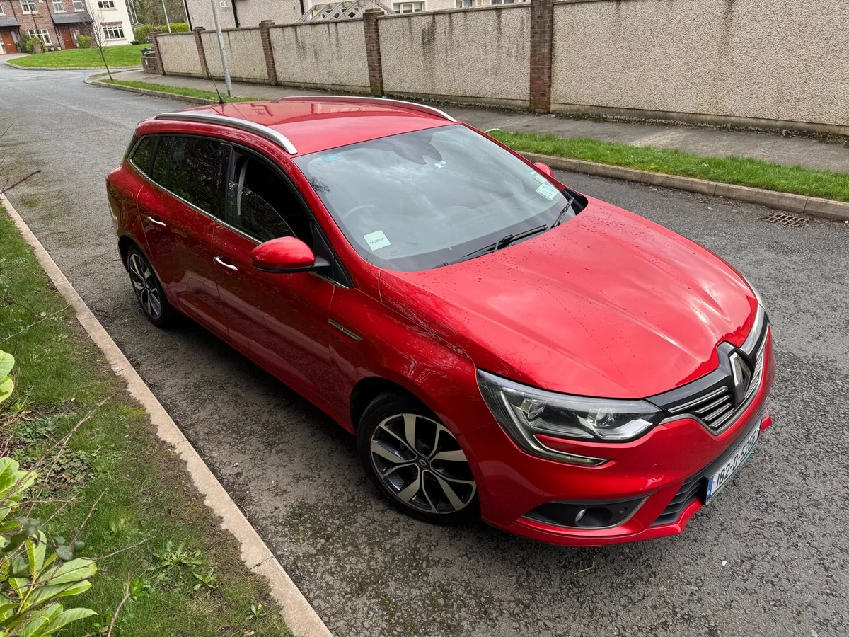 2018 Renault Megane Sport Tourer - Image 2
