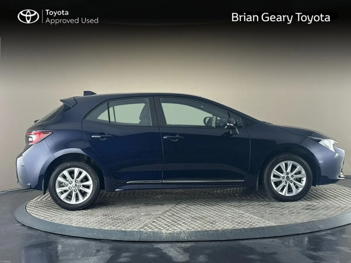 Toyota Corolla HYBRID LUNA H/B - Image 3