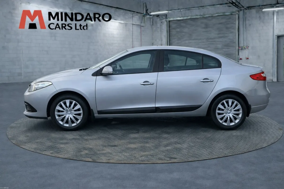 Renault Fluence 2016//LOW M ILEAGE//NEW NCT - Image 2