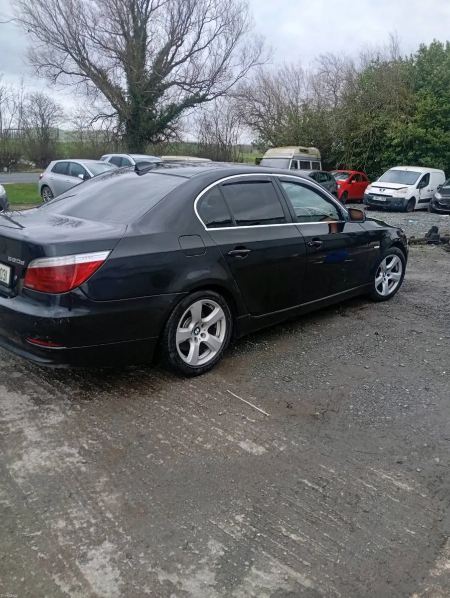 BMW 520d auto - Image 2