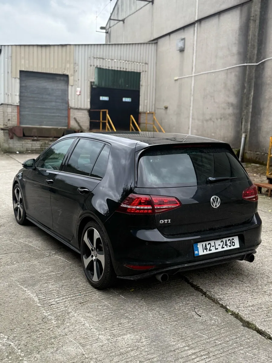 2014 Volkswagen Gti - Image 3