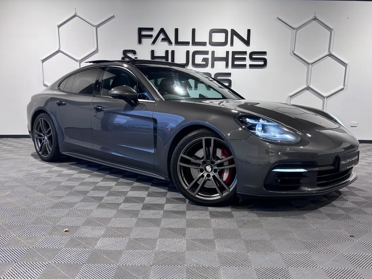 2017 PORSCHE PANAMERA 3.0 S E-HYBRID // HIGH SPEC - Image 1