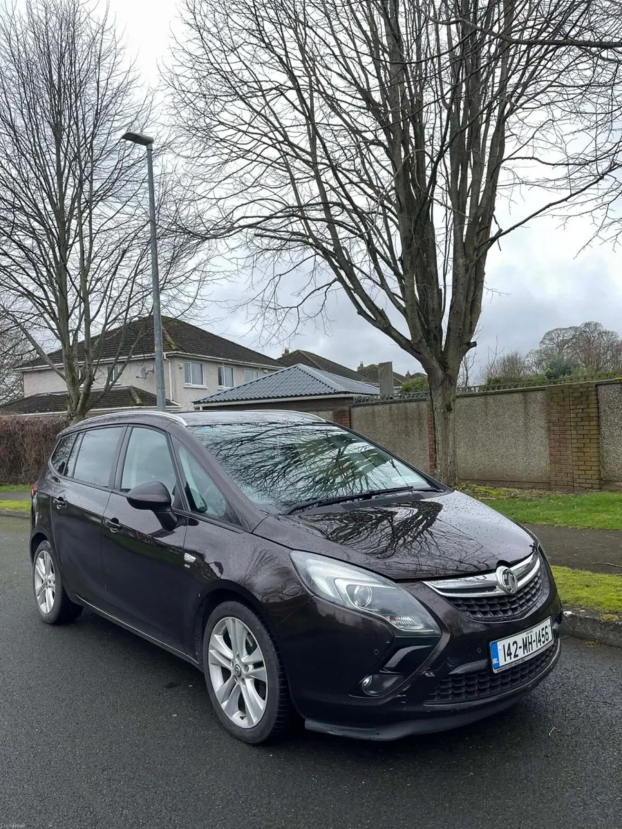 Vauxhall Zafira With New NCT and very low miles - Image 1