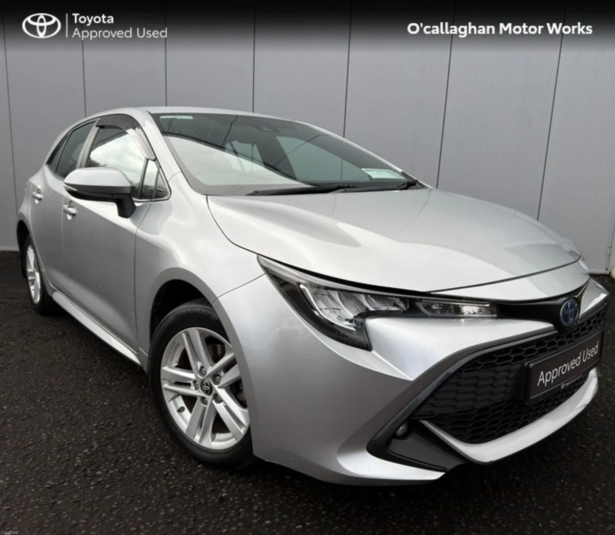 Toyota Corolla LUNA H/B 4DR AUTO HYBRID - Image 1