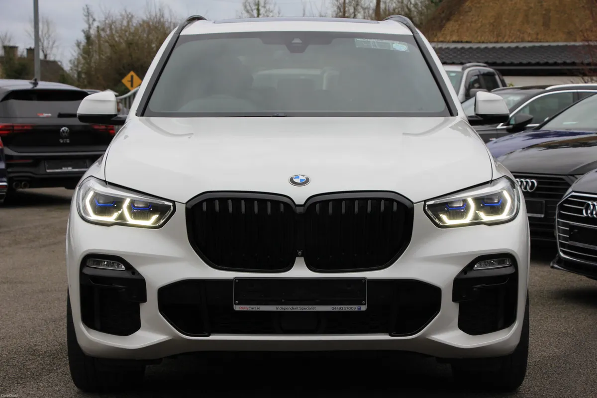 X5 Msport 7 seats 30d Laser lights * Extras spec - Image 2