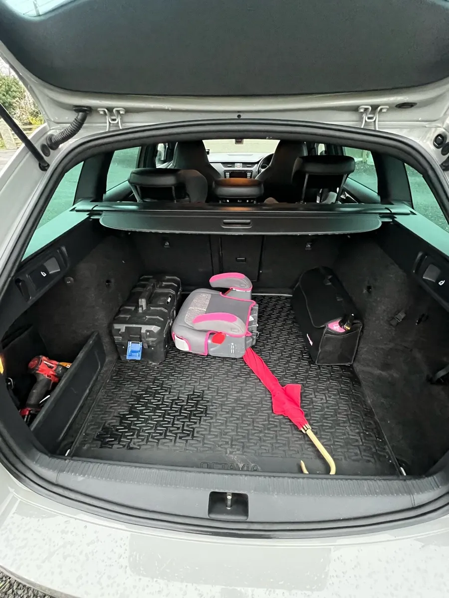 Skoda Octavia VRS 184bhp manual - Image 4