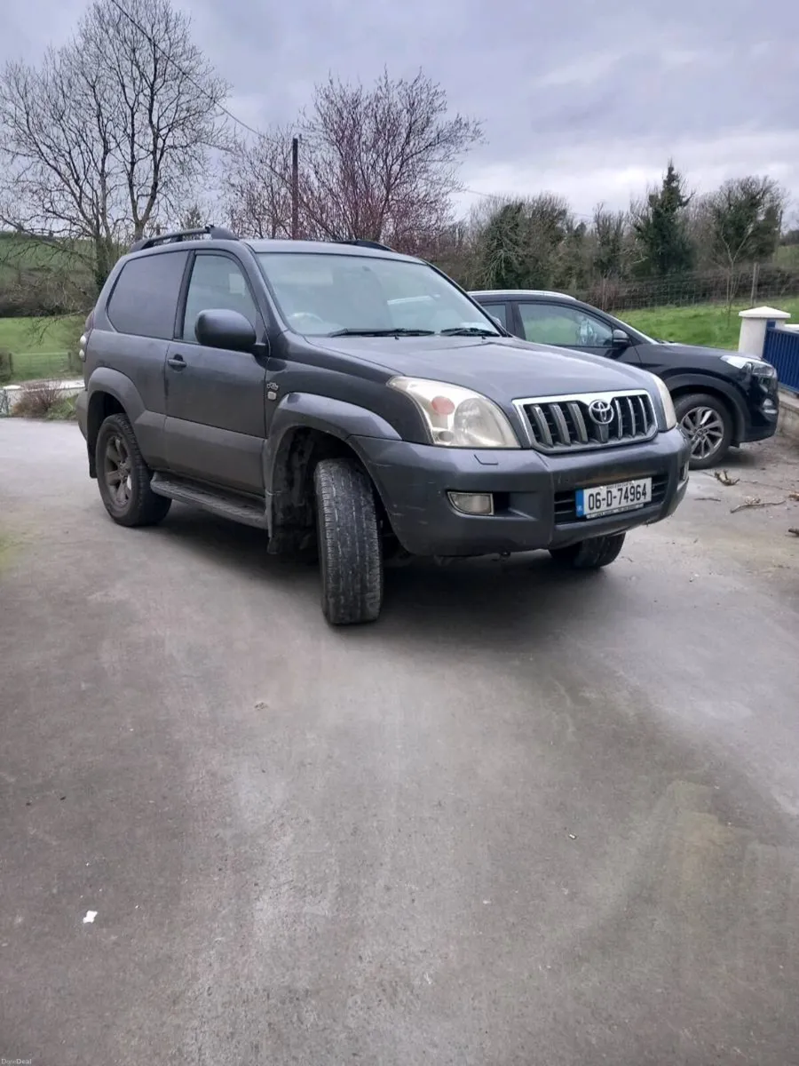 Land cruiser - Image 1