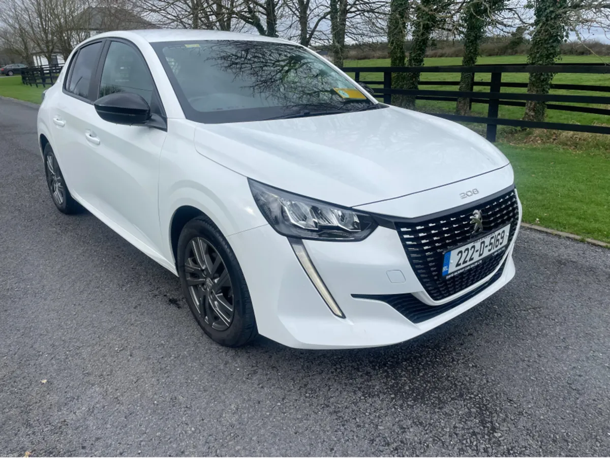 Peugeot 208 ACTIVE VAN 1.2 75 6.3 4DR - Image 1