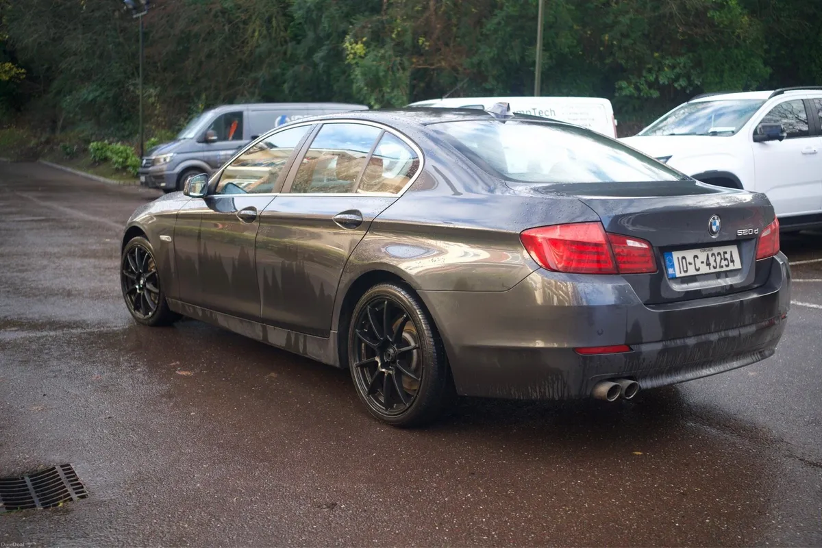 BMW 520d - Image 4