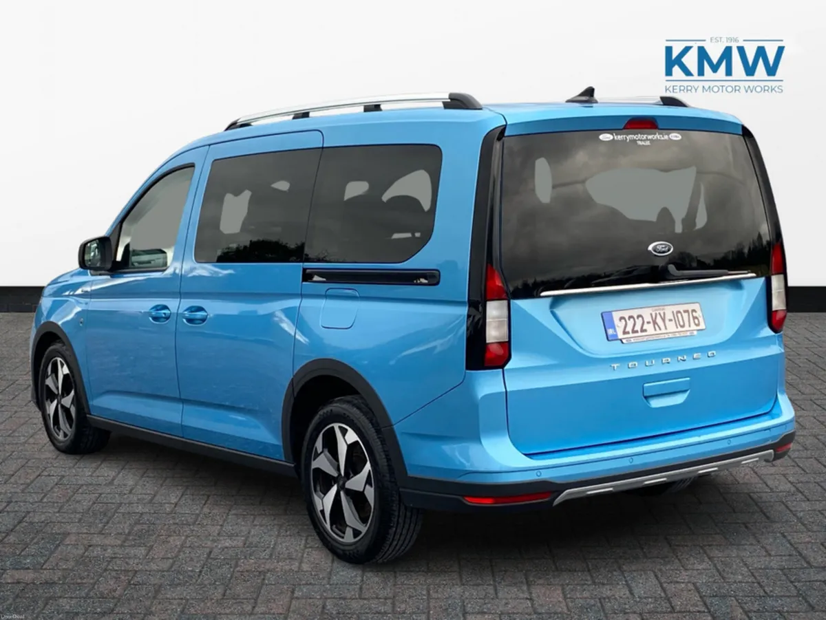 Ford Tourneo Connect 1.5 Grand Tourneo Active 7 Se - Image 4