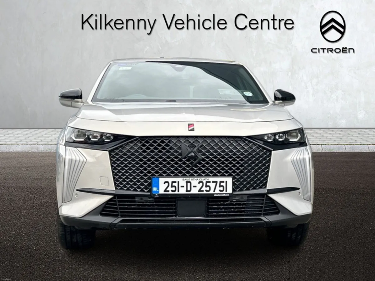 DS Automobiles DS 7 PERFORMANCE LINE E-TENSE 2 - Image 3