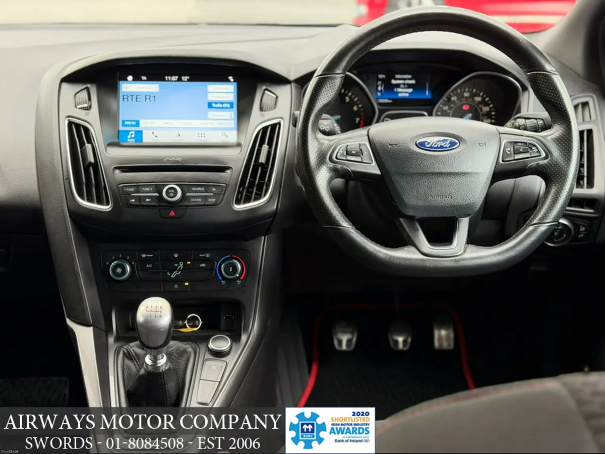 Ford Focus 1.0 T ST-LINE 5DR - LOW KMS - Image 4