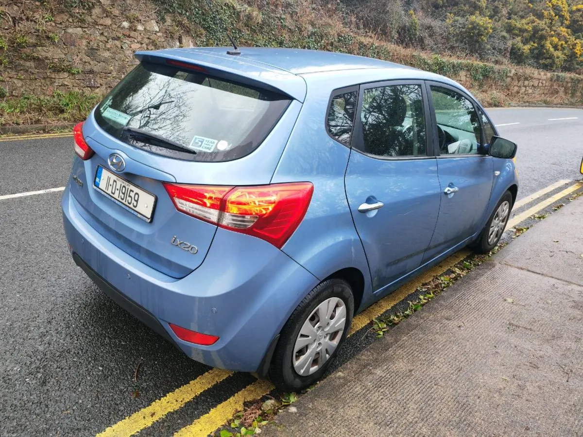 11 Hyundai IX20 1.6 Auto petrol FSH tax&test26Mint - Image 2