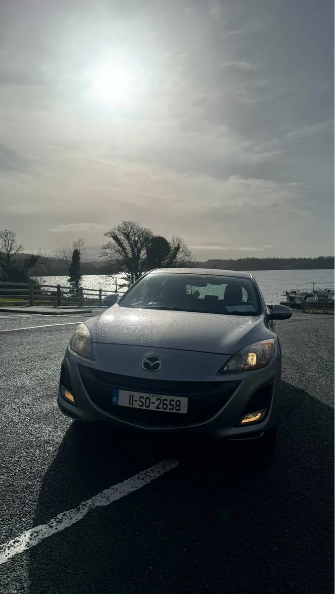 Mazda 3 2011 - Image 1