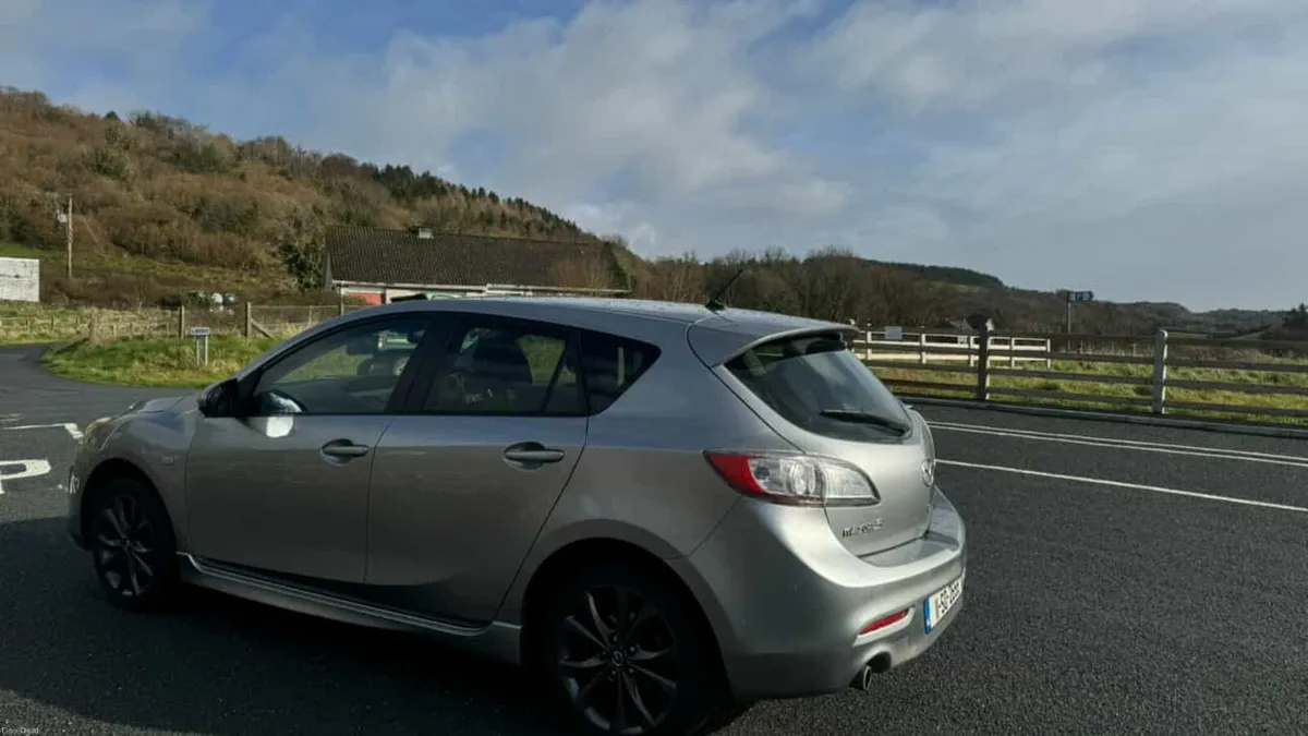 Mazda 3 2011 - Image 3