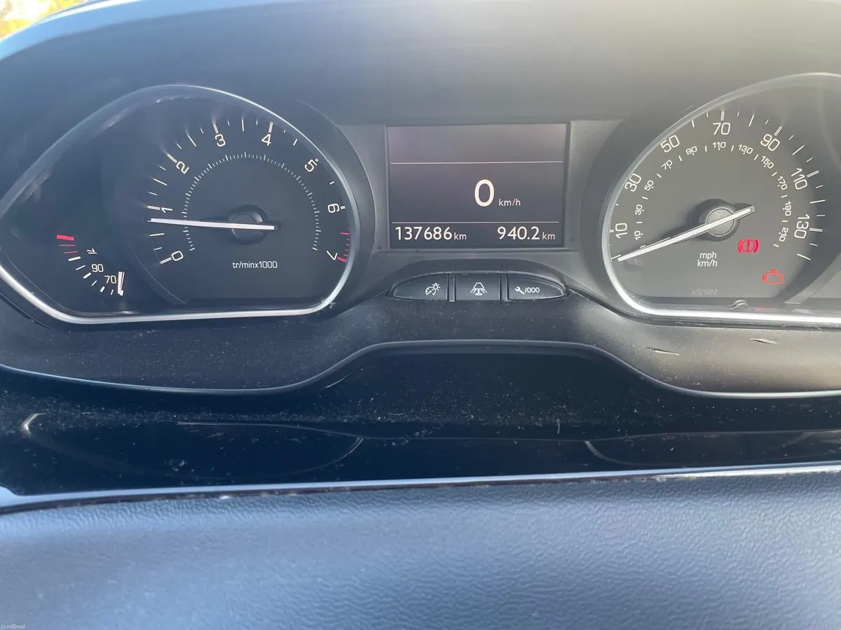 Peugeot 208 2013 - Image 3