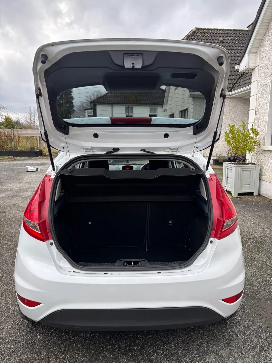 Ford fiesta / NCT / TAX - Image 3