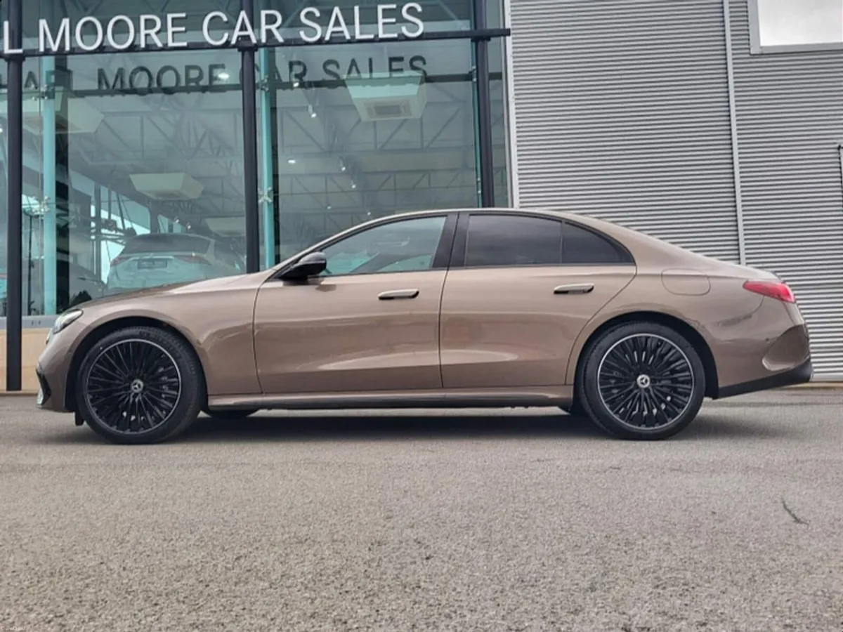 Mercedes-Benz E-Class E300de PHEV AMG EDITION PLUS - Image 5