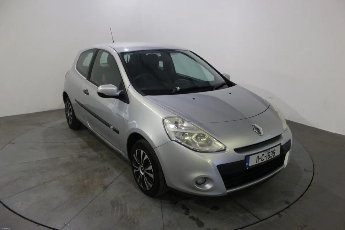 Renault Clio 1.2  3DR 16V ROYALE ECO2- TENDER 33 - Image 1