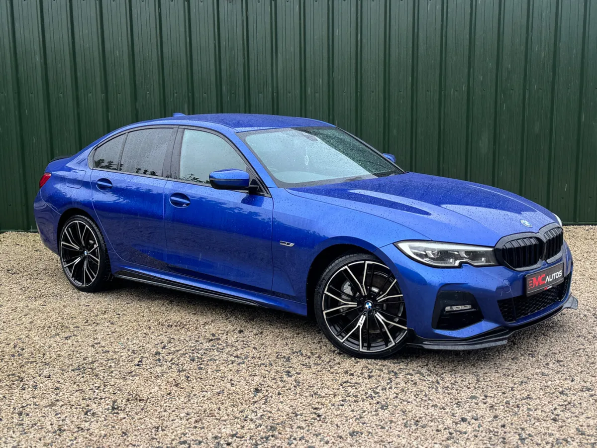 2022 BMW 330e MSPORT ALLOYS INCUDED - Image 1