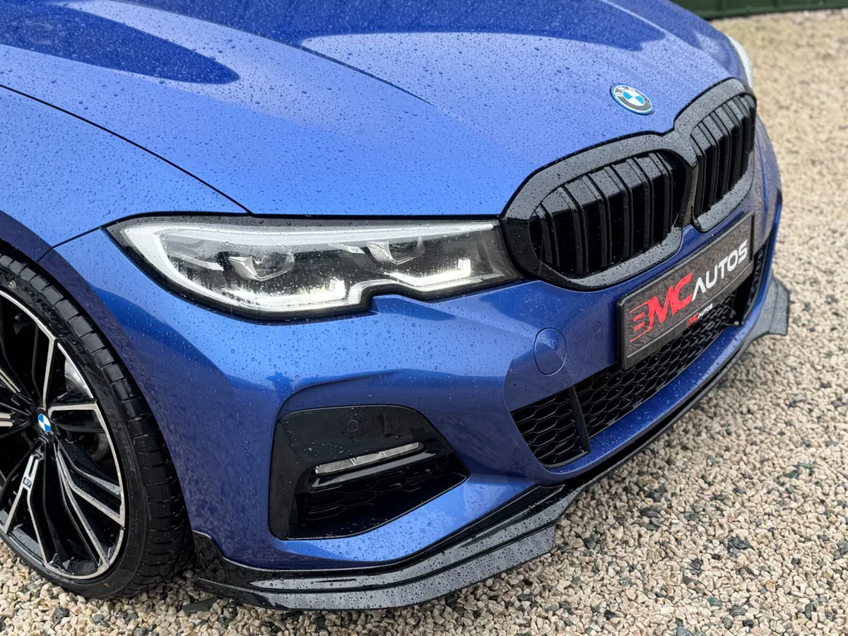 2022 BMW 330e MSPORT ALLOYS INCUDED - Image 2