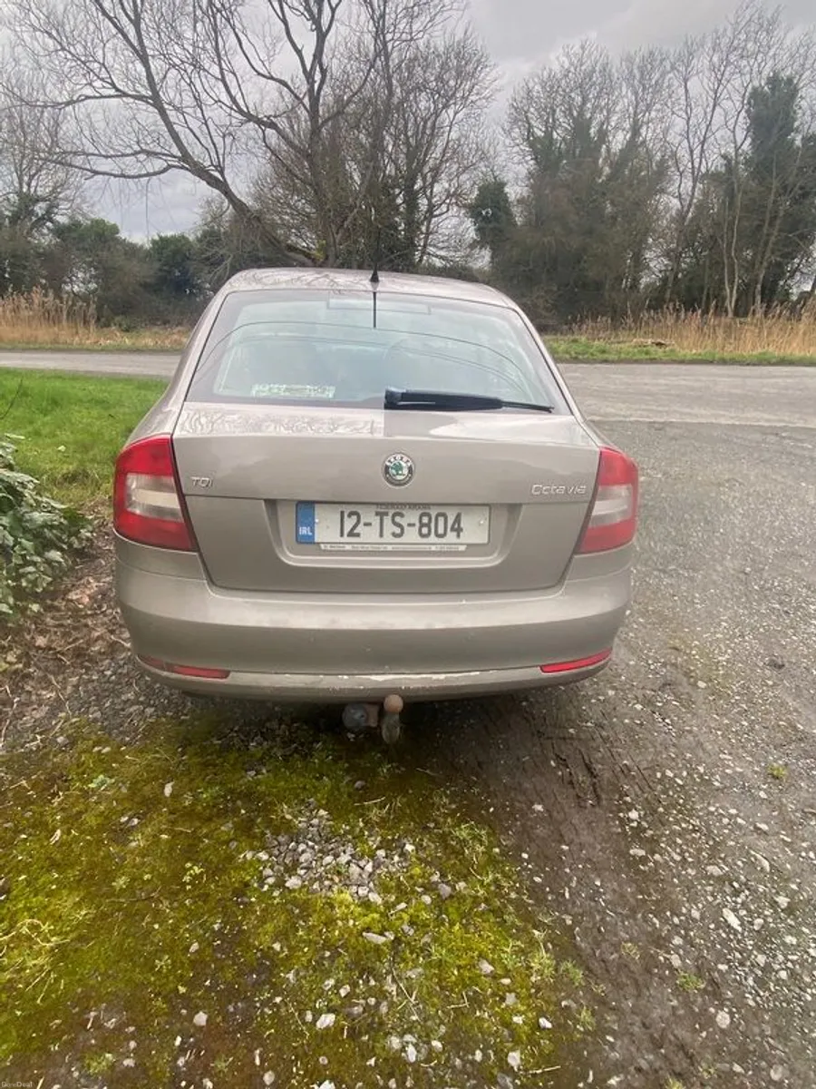 2012 Skoda Octavia - Image 2