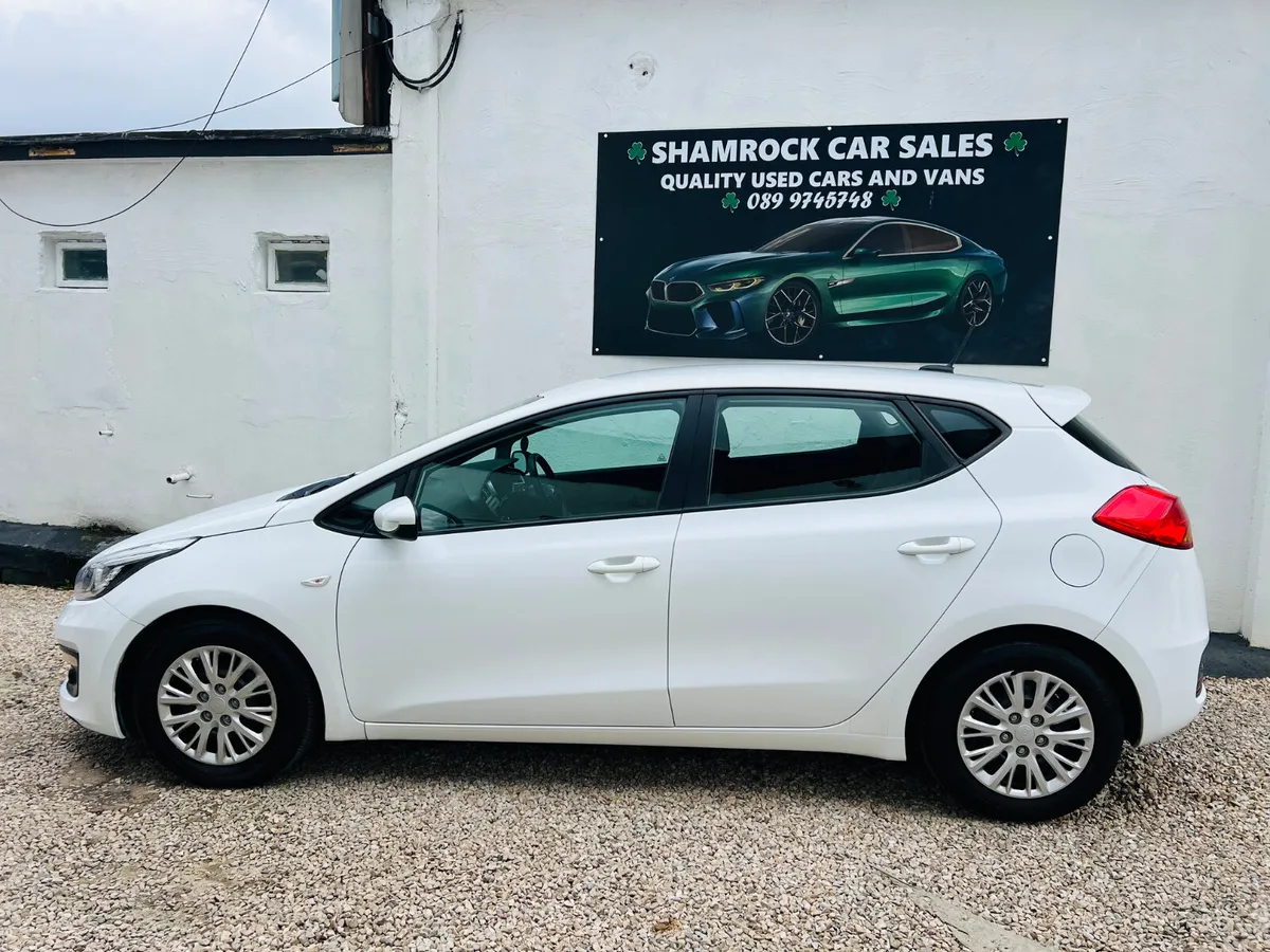 2016 Kia Ceed  1.6 Crdi low miles - Image 2