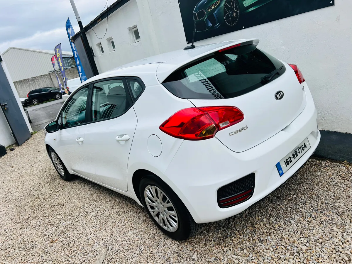 2016 Kia Ceed  1.6 Crdi low miles - Image 3