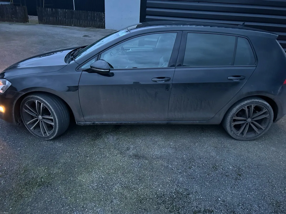 VW Golf TDI High spec - Image 2