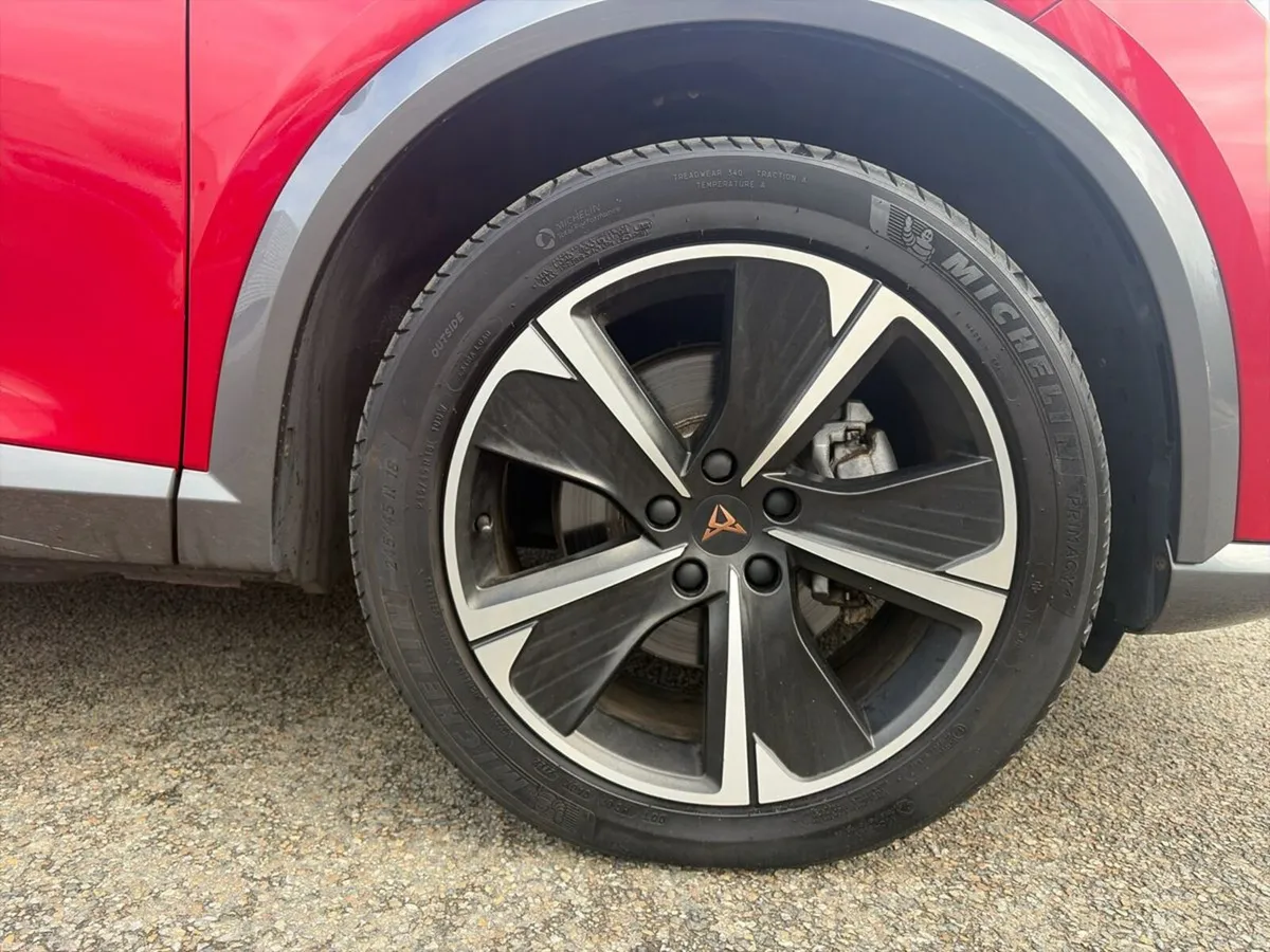 Cupra Formentor E-HYBRID 204HP DSG - Image 5