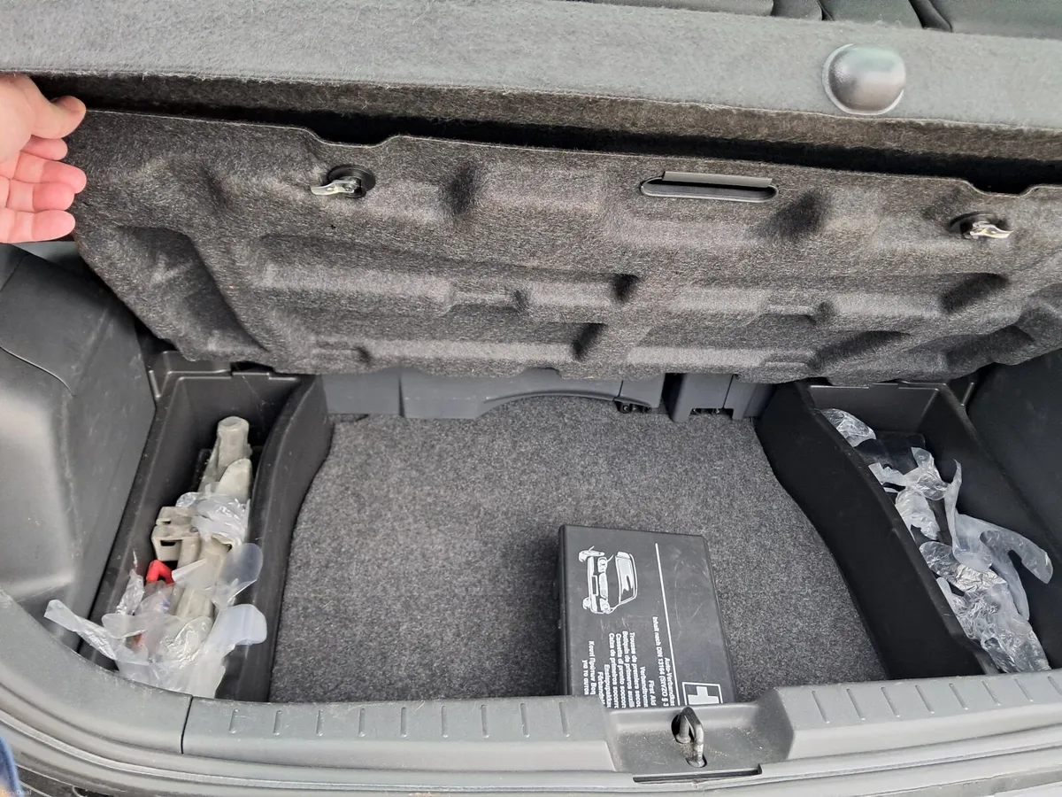 Toyota Yaris 2008 - Image 3