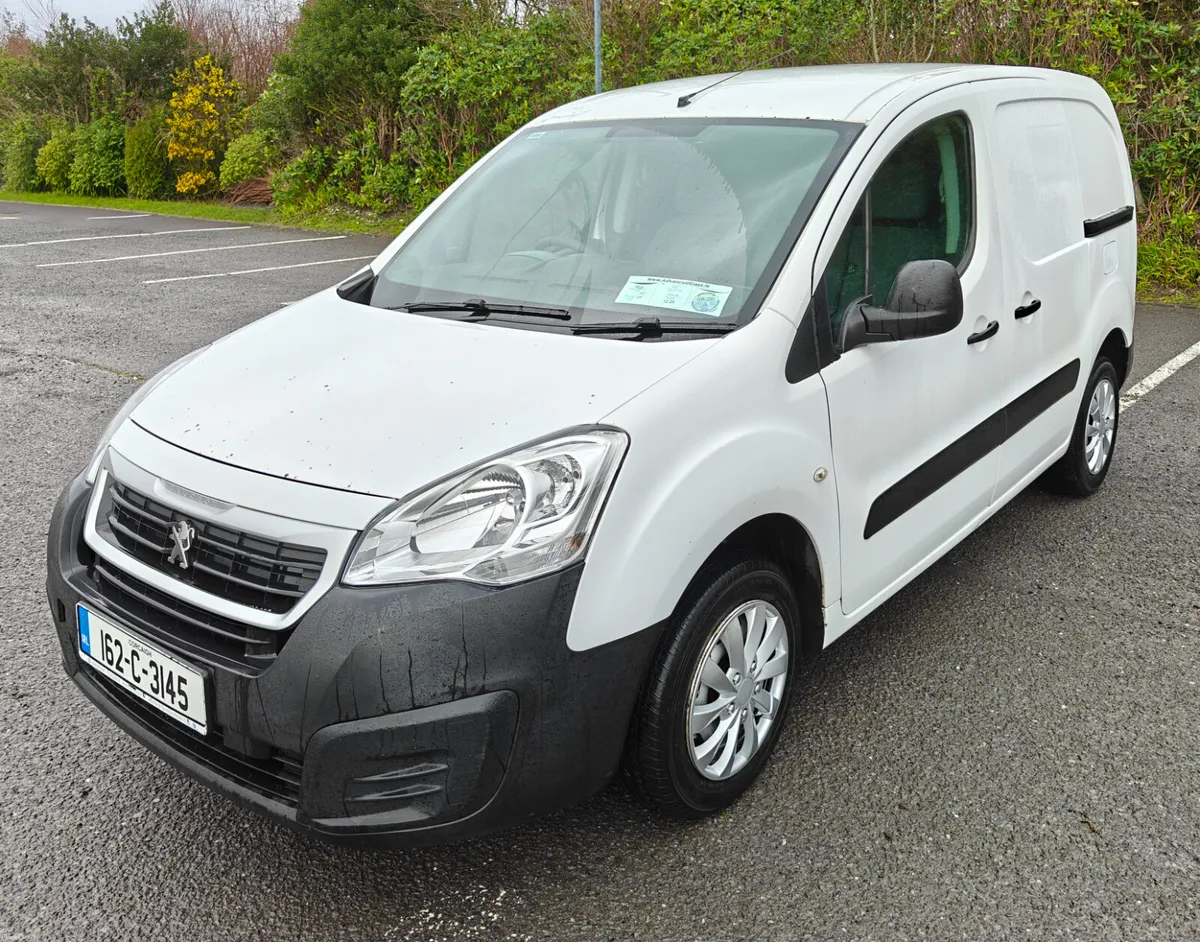 162 Peugeot Partner Low KMS NEW CVRT - Image 3