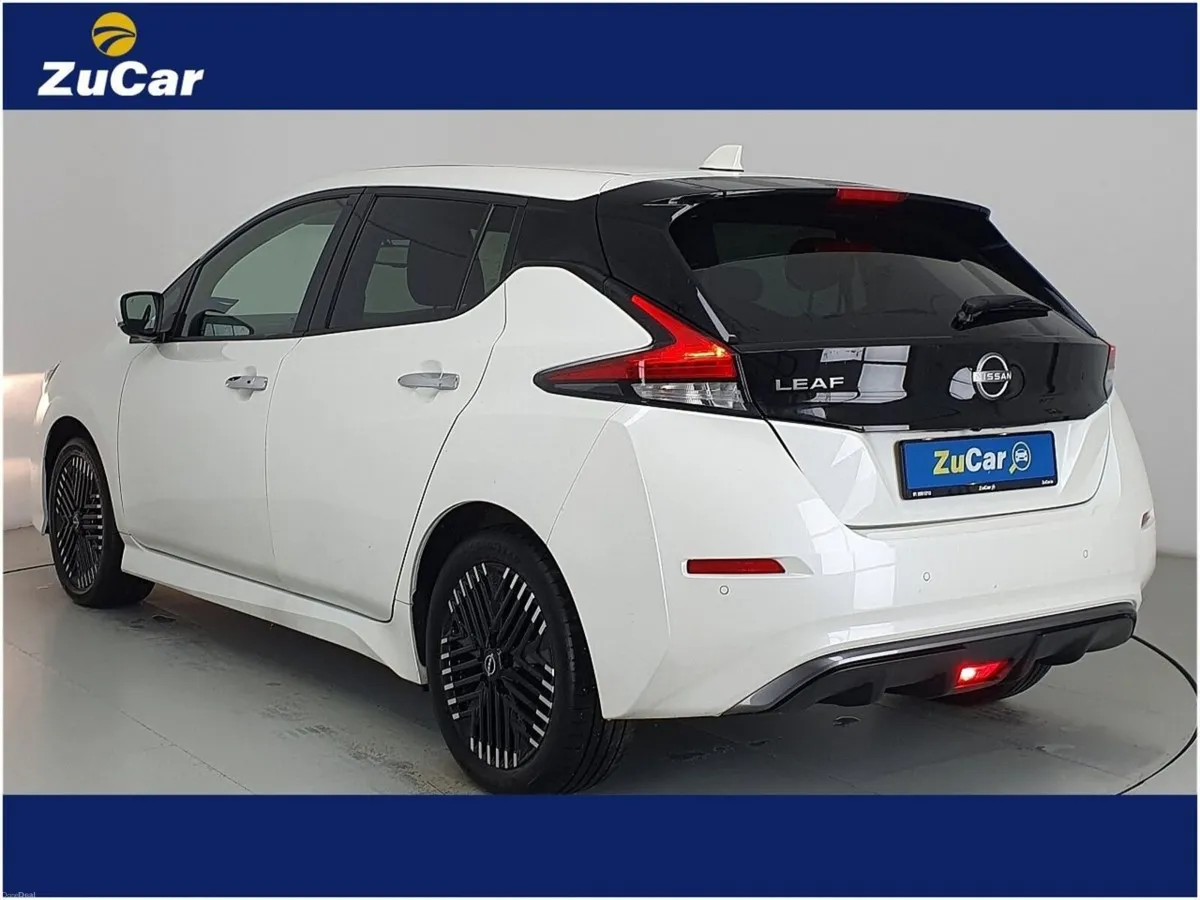 Nissan Leaf SV 40 kWh - Image 3