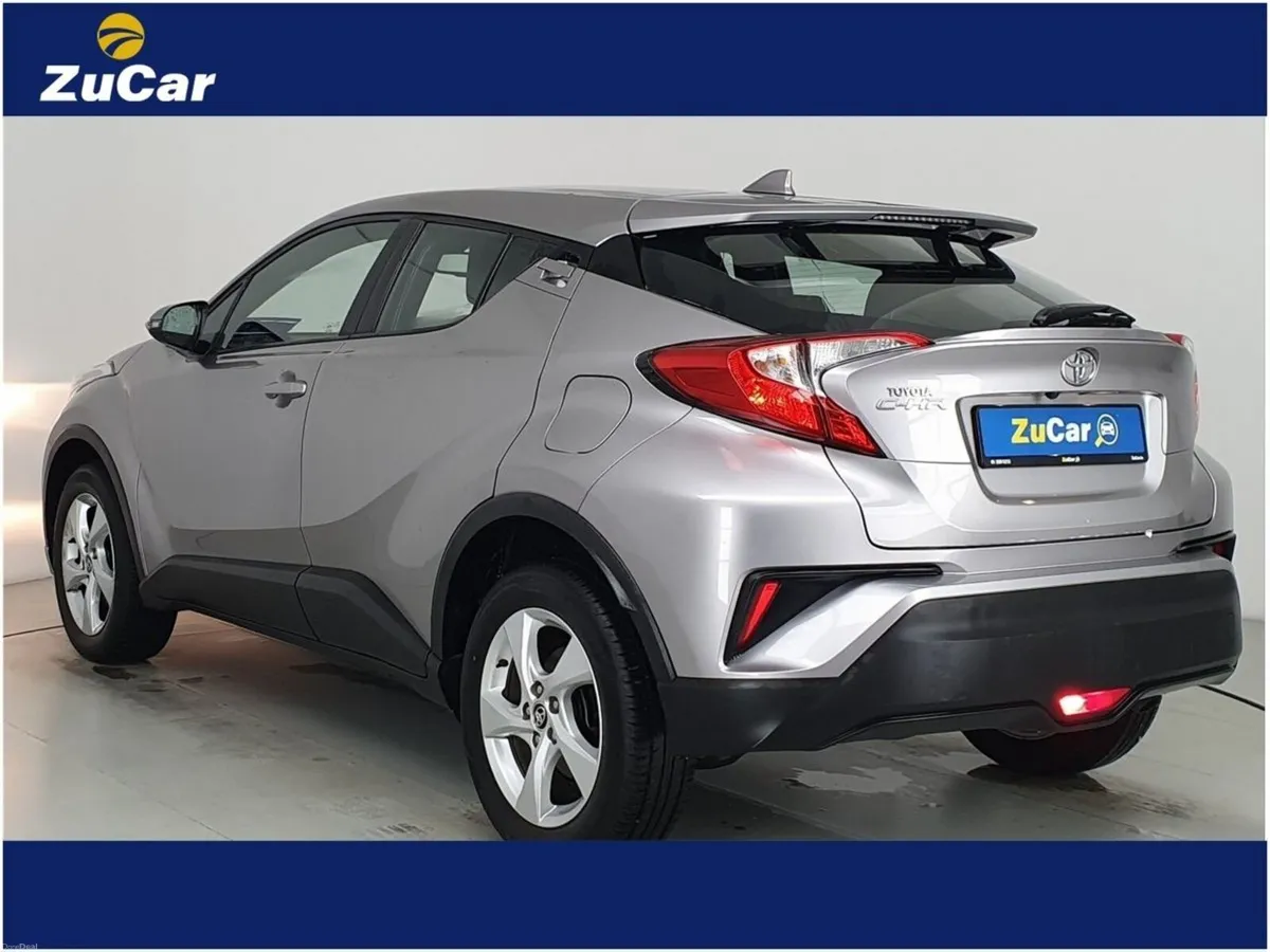 Toyota C-HR 1.2 TURBO PETROL LUNA - Image 4