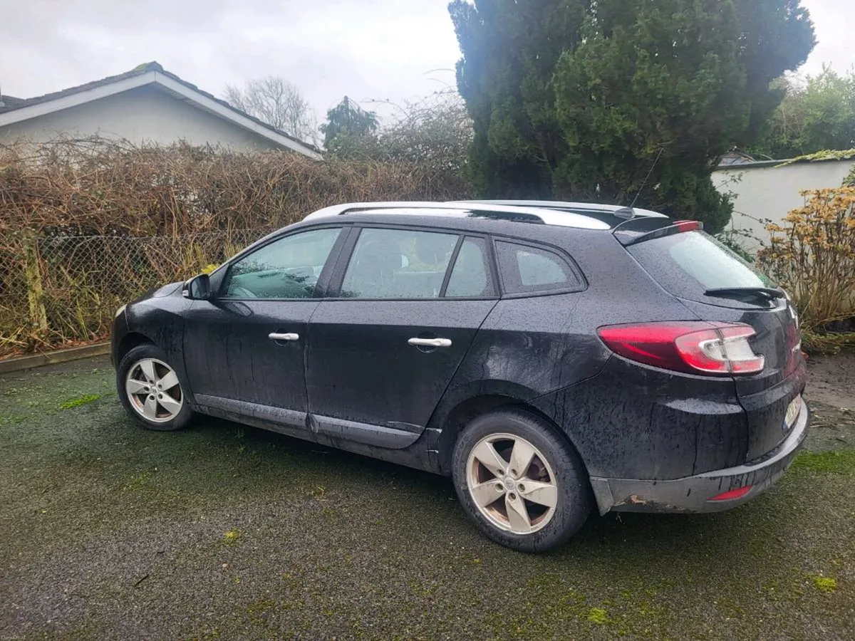 Renault Grand Megane Estate - Image 2