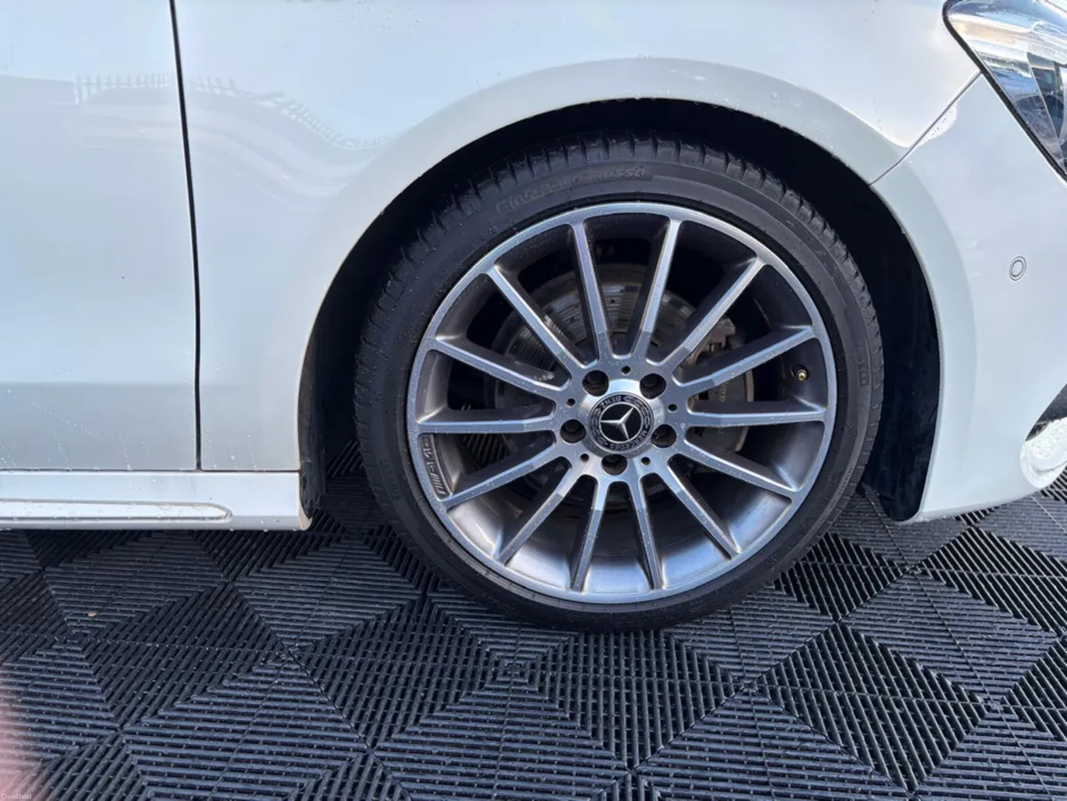 Mercedes-Benz CLA Merc CLA180, 1.6 petrol, auto, a - Image 3