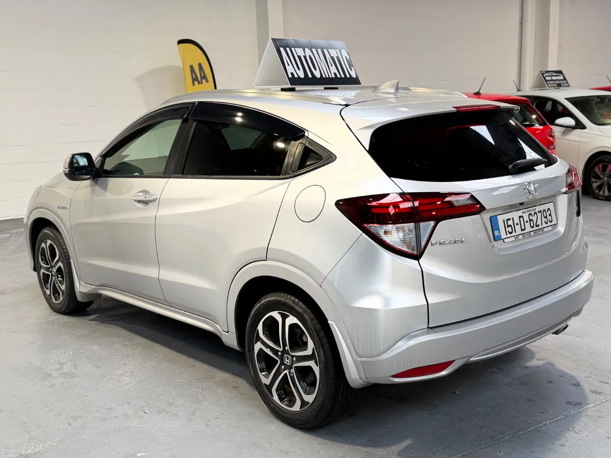 2015 Honda Vezel 1.5 Hybrid Auto ,32K Miles - Image 6