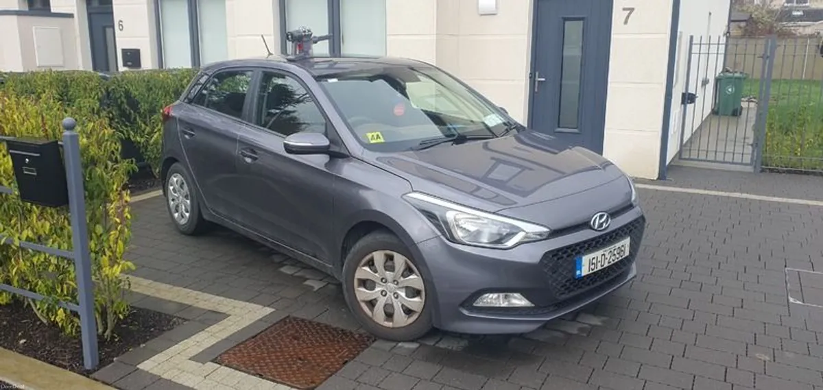 2015 Hyundai i20 - Image 1