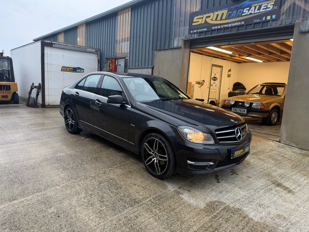 Mercedes-Benz C-Class 2014 - Image 2