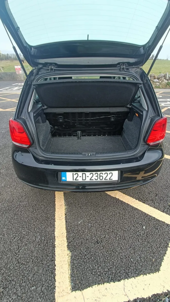 Volkswagen Polo 2012 - Image 2