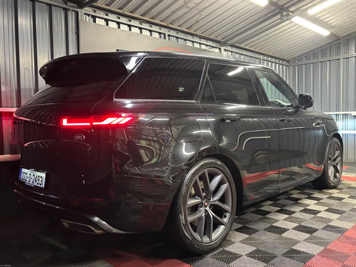 2022 222 Land Rover Range Rover PHEV New Model - Image 3