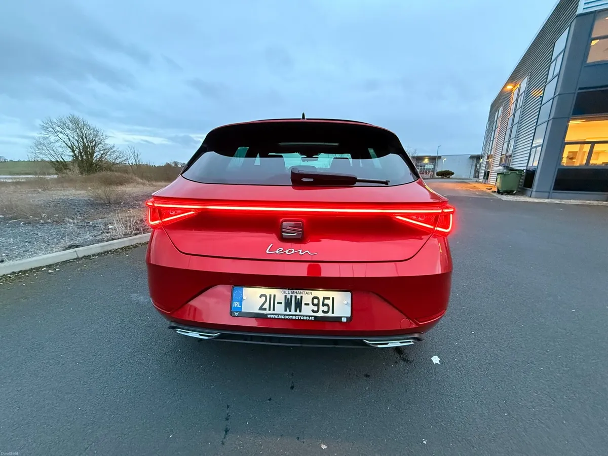 SEAT Leon 2021 - Image 2