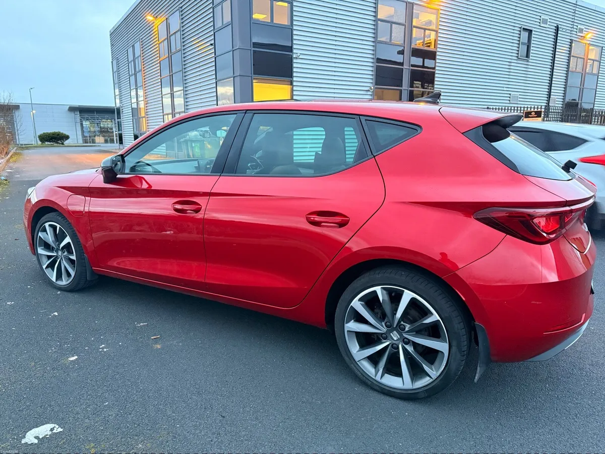 SEAT Leon 2021 - Image 4