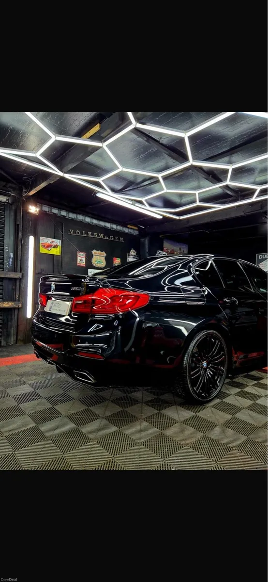 BMW 520 G30 M SPORT - Image 2