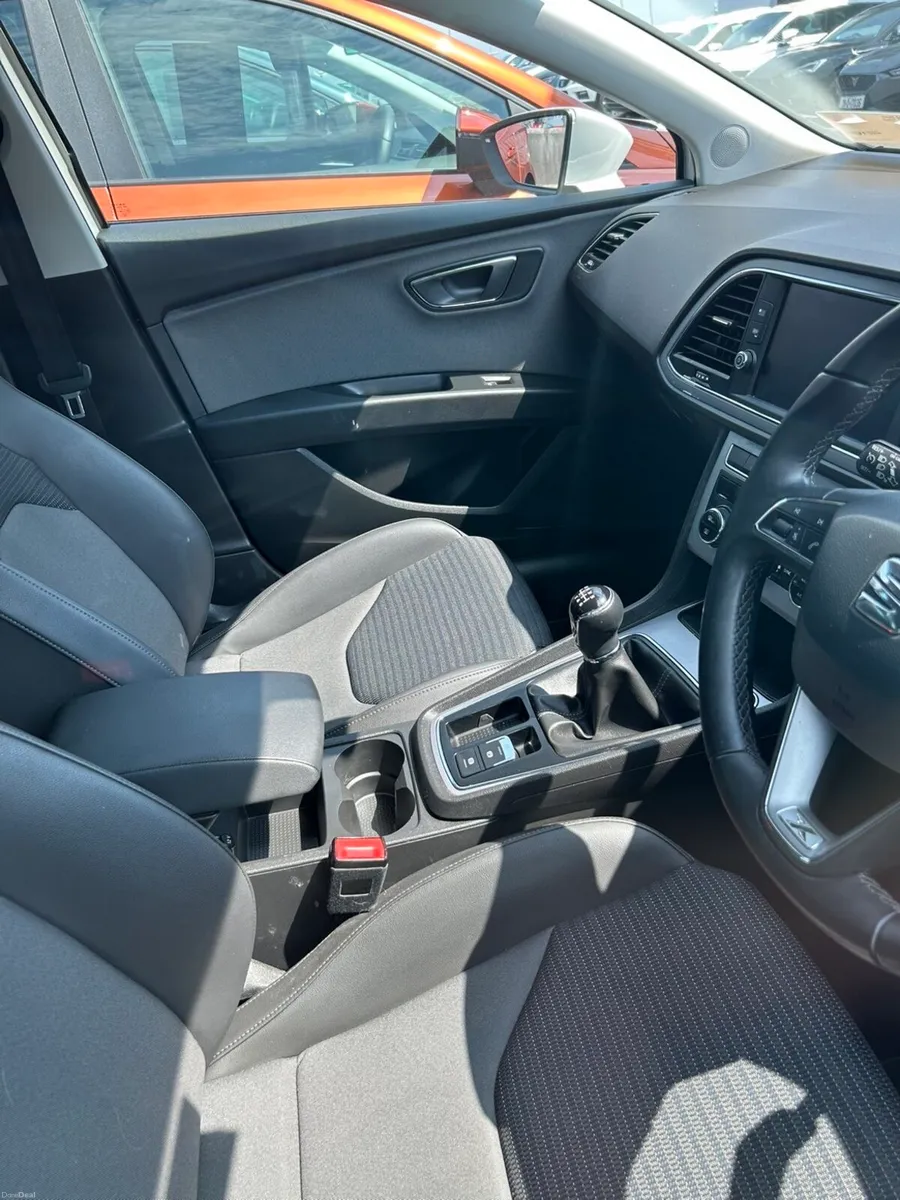 2017 TSI SEAT LEON HATCHBACK - Image 4