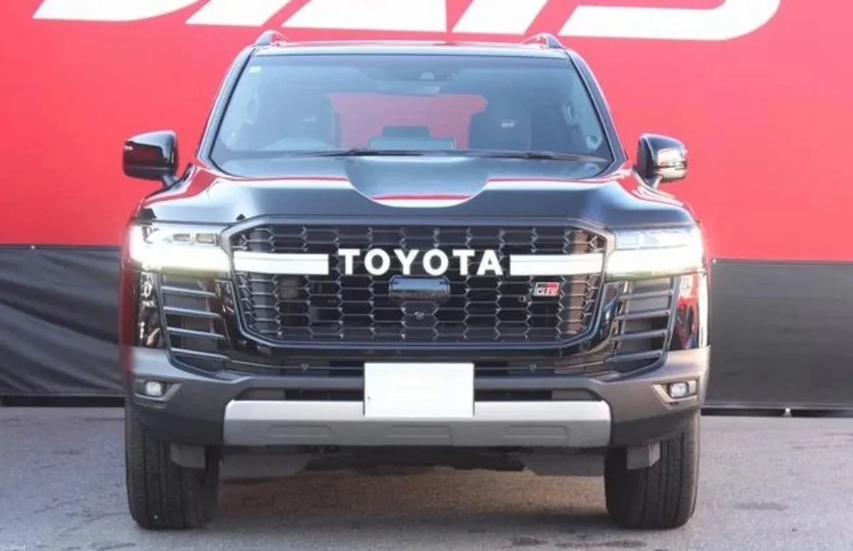 2024 Toyota Landcruiser LC300 Amazon GR Sport 3.3 - Image 1
