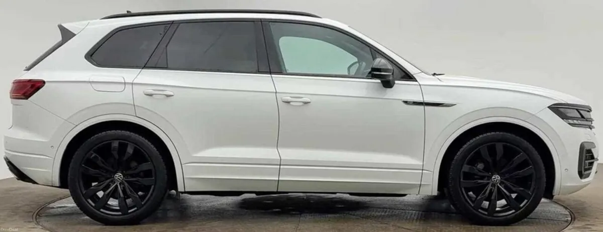 3.0 TDI V6 Black Edition SUV 5dr Diesel Tiptronic - Image 2