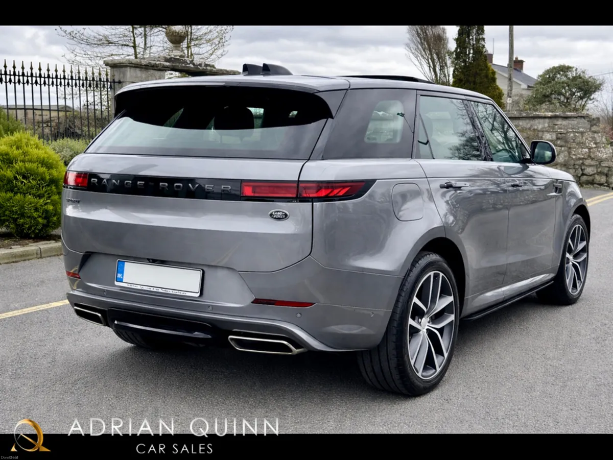 Land Rover Range Rover Sport P440e DYNAMIC SE AUTO - Image 5