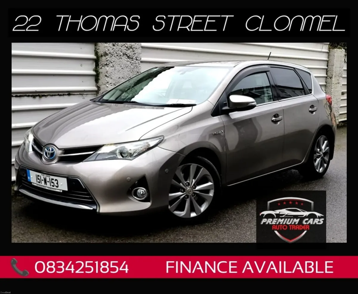 Toyota Auris 2015 PETROL HYBRID - Image 1