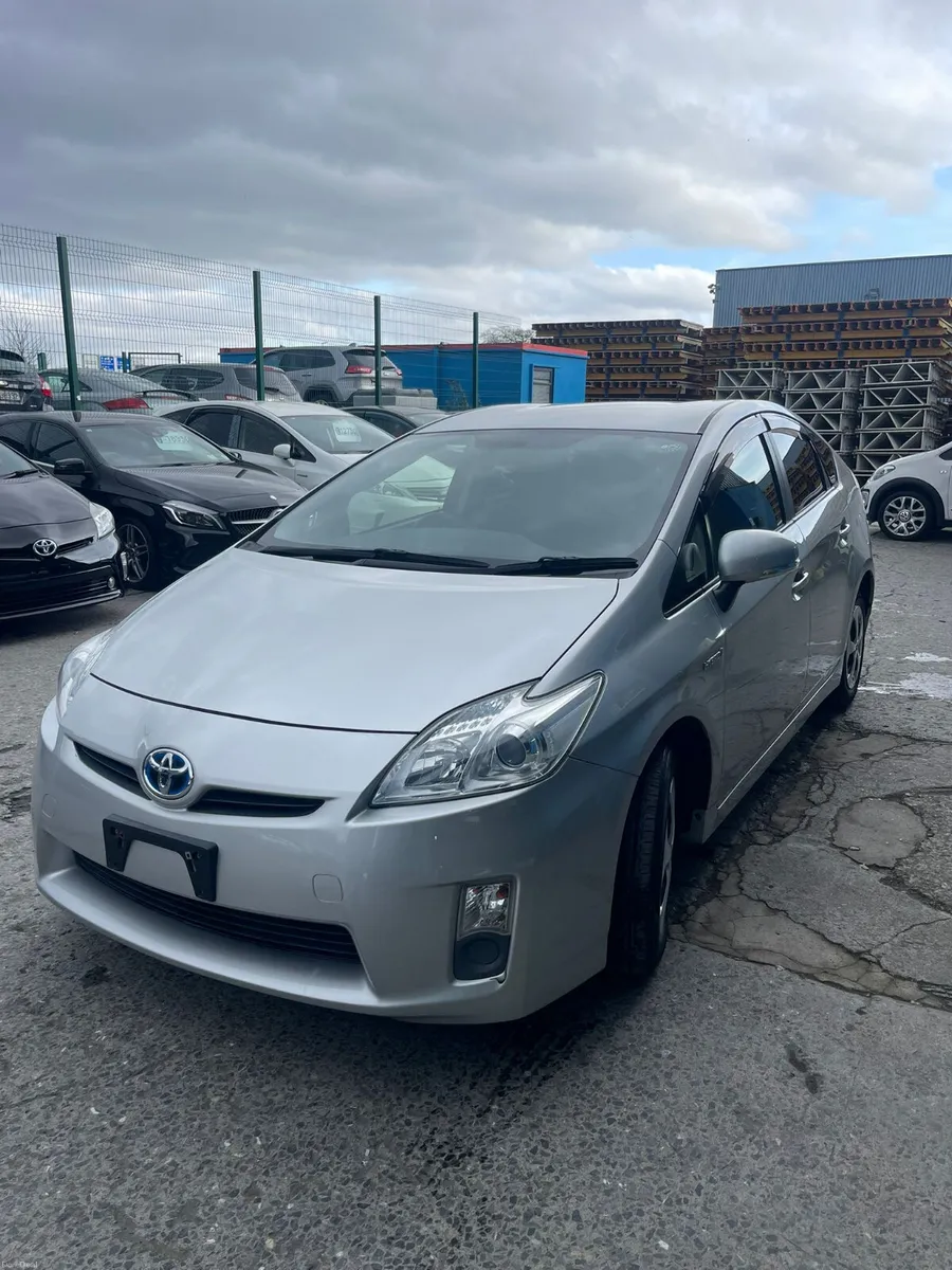 Toyota prius - Image 1